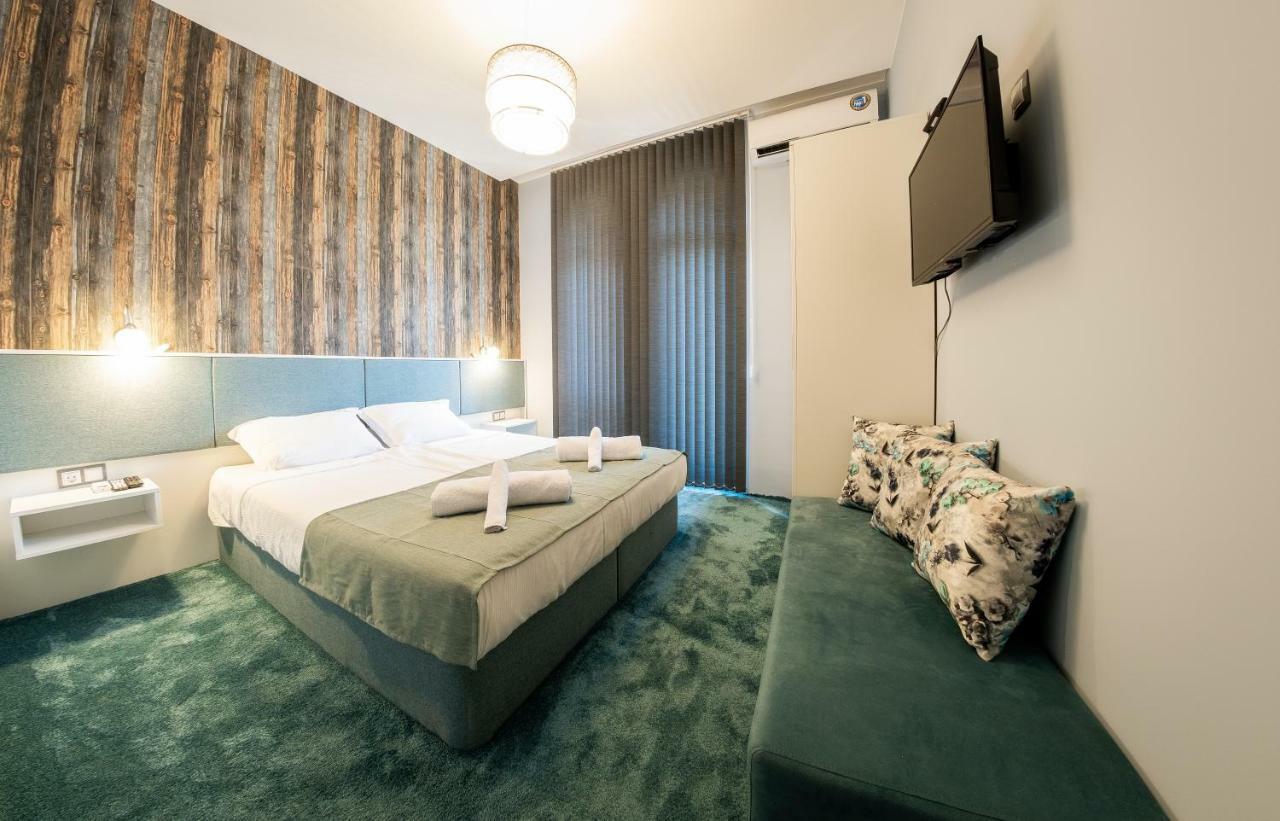 Sofia Artist Life Apartment Екстер'єр фото